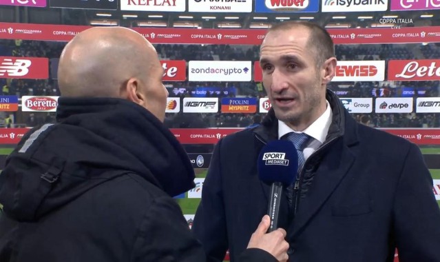 九游体育直播-基耶利尼：没签前锋？我们对目前的做法和现有的成果感到满意