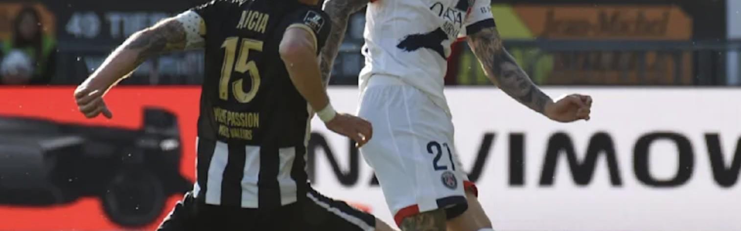 九游体育-将战拜仁，巴黎球员阿什拉夫和卢卡斯在对阵昂热的比赛中受伤