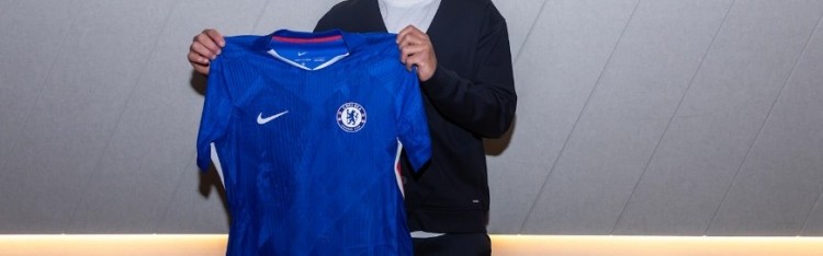 九游体育官网下载-切尔西官方：青训边锋麦奎因签下职业合同，曾单场上演大四喜