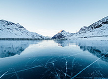 亚洲杯官方社媒晒赵睿昨日神奇一击：一记韦德式投篮终结了新西兰